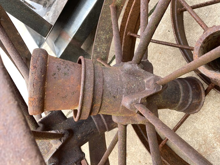 #9026-•-steel-wheels-(o3)-image-4