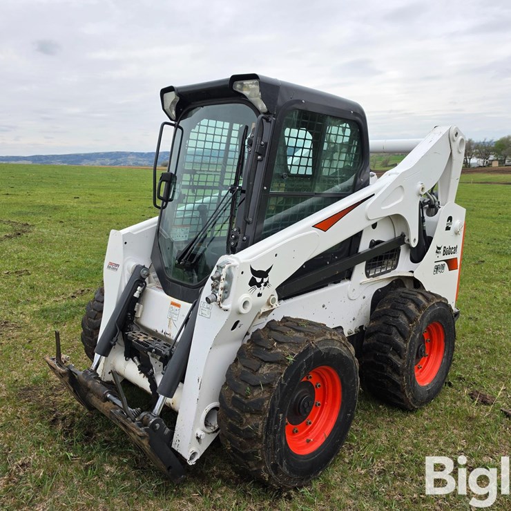 2022 BOBCAT S740
