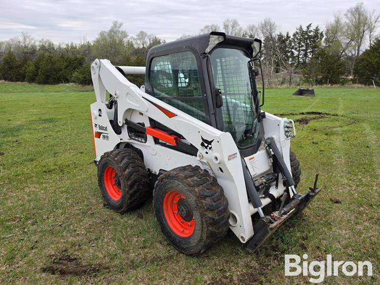2022-bobcat-s740-image-3