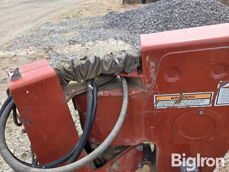 hesston-1345-image-16