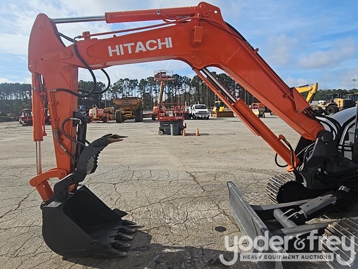 2016-hitachi-zx60usb-3f-image-22