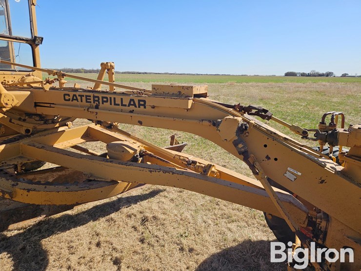 1964-caterpillar-120-image-13