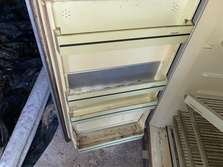 #7074-•-rv-refrigerator/freezer-image-6