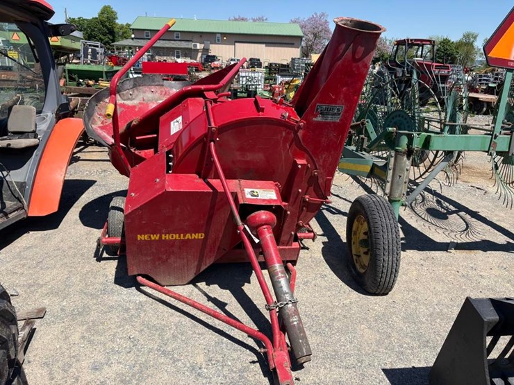 new-holland-40-image-1