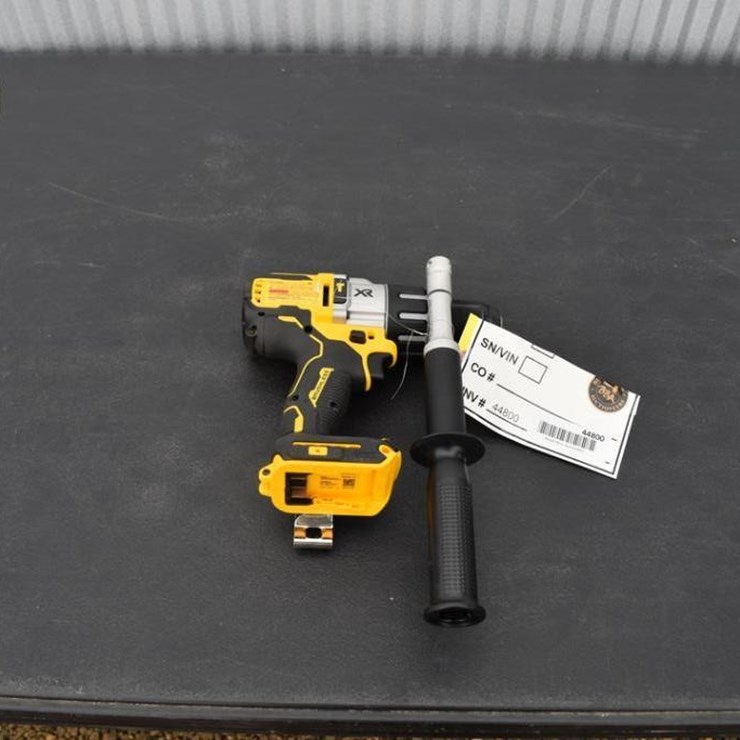 DEWALT 20V MAX XR HAMMERDRILL / DRILL DRIVER 44800