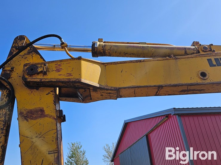 liebherr-r925-image-20