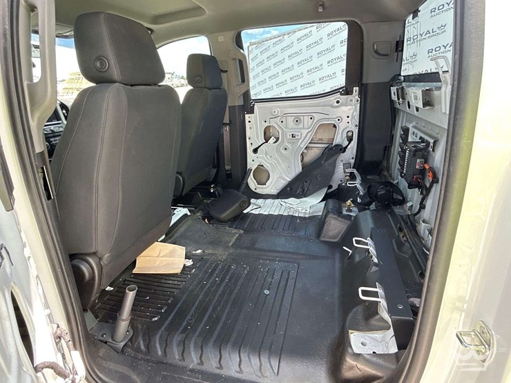 2021-chevrolet-silverado-1500-image-22