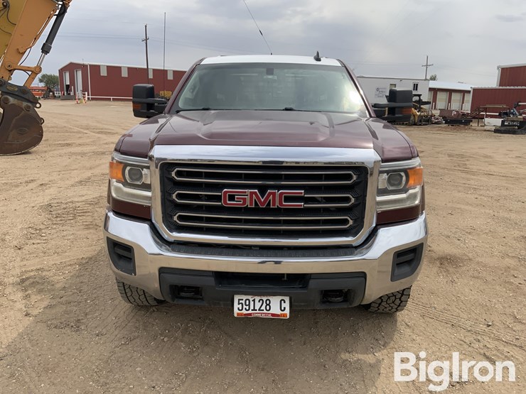 2018-gmc-sierra-2500-image-2