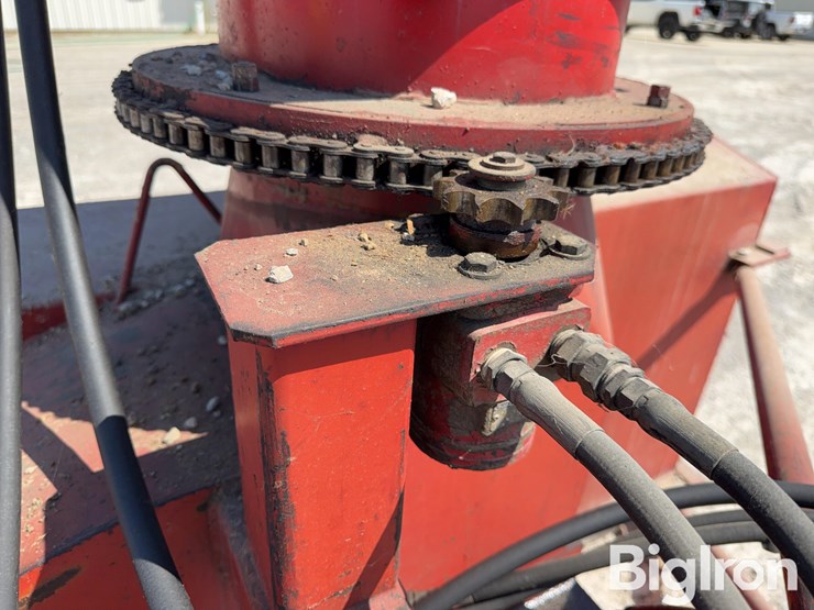 schweiss-96-8'-snow-blower-image-14