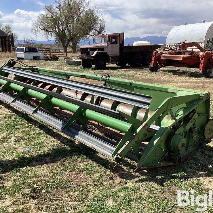 JOHN DEERE 222