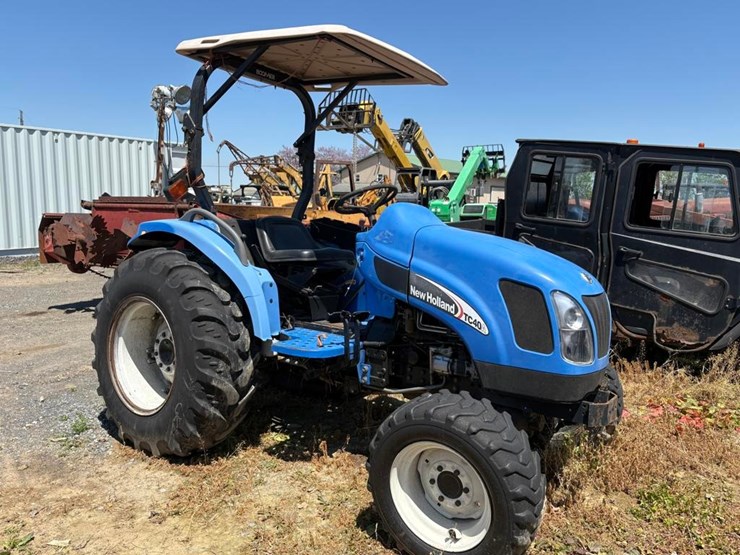 new-holland-tc40a-image-5