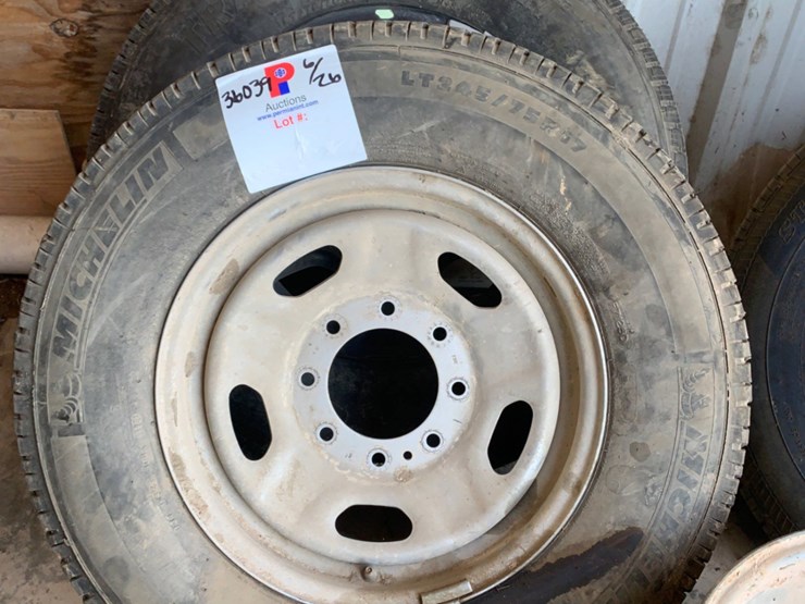 6-tires-and-4-rims-image-3