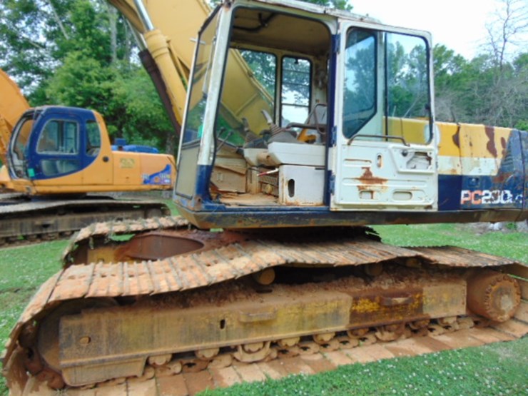 komatsu-pc200-lc-3-image-5