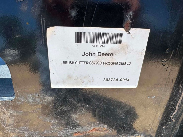 john-deere-72-image-15