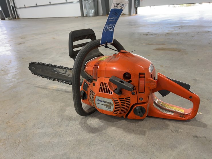 husqvarna-445-chain-saw-image-4