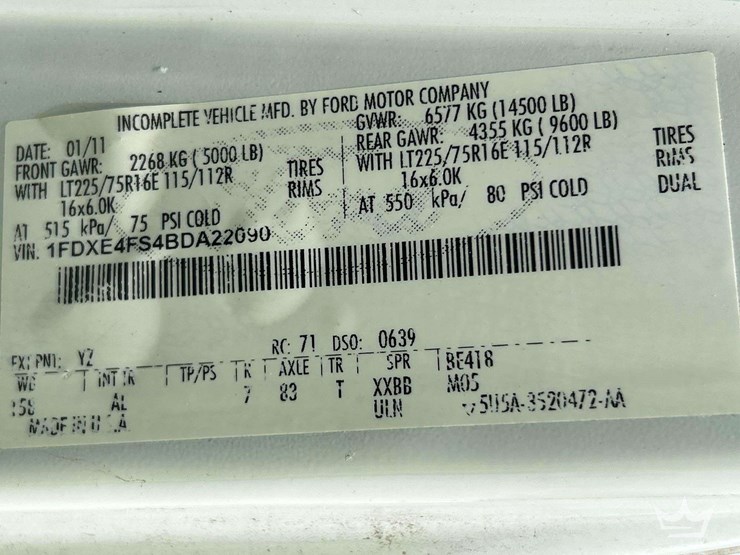 2011-ford-e450-image-5