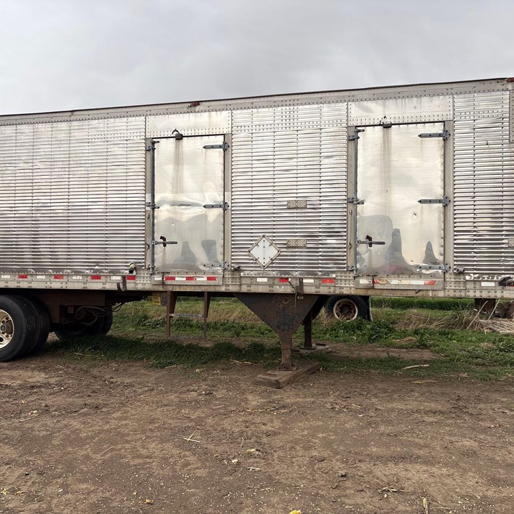 2000 Kidron Semi Van Box Spray Trailer