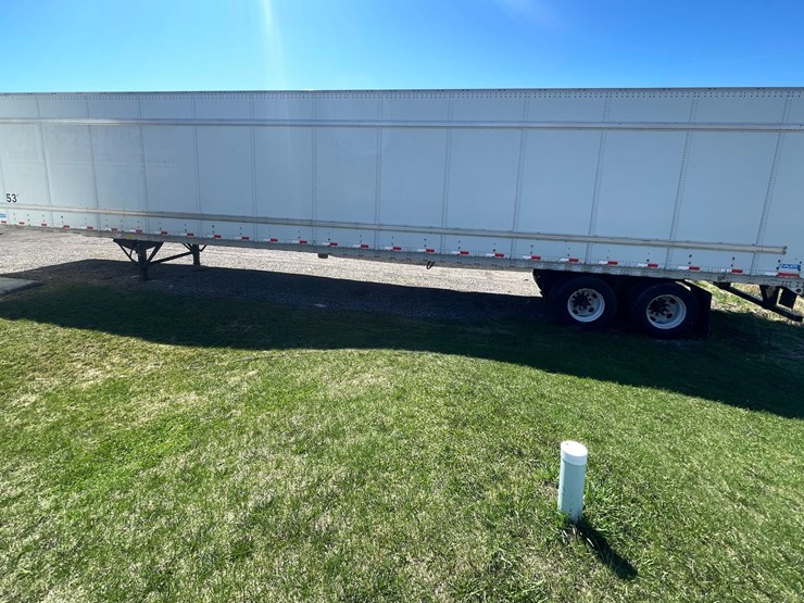 #320-•-2009-stoughton-semi-trailer-(has-wi-title)-(denmark,-wi)-image-10