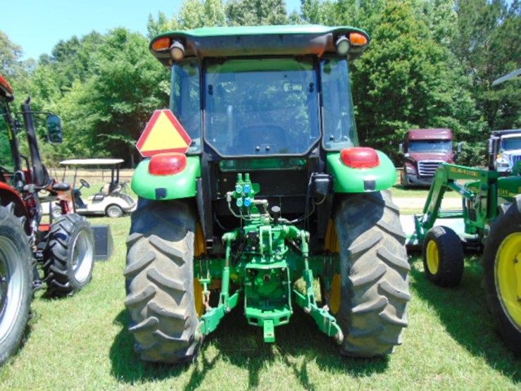 john-deere-5083e-image-3