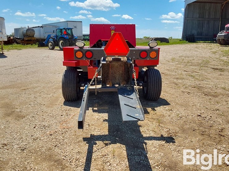 2023-massey-ferguson-1840-image-6
