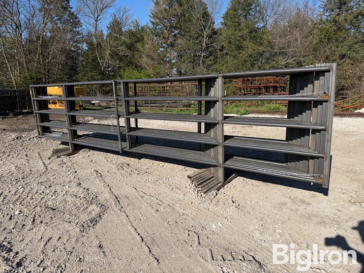 20'-freestanding-livestock-panels-image-1