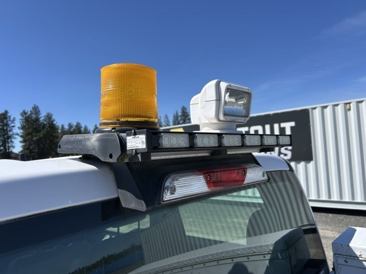 2016-ford-f150-xl-image-37