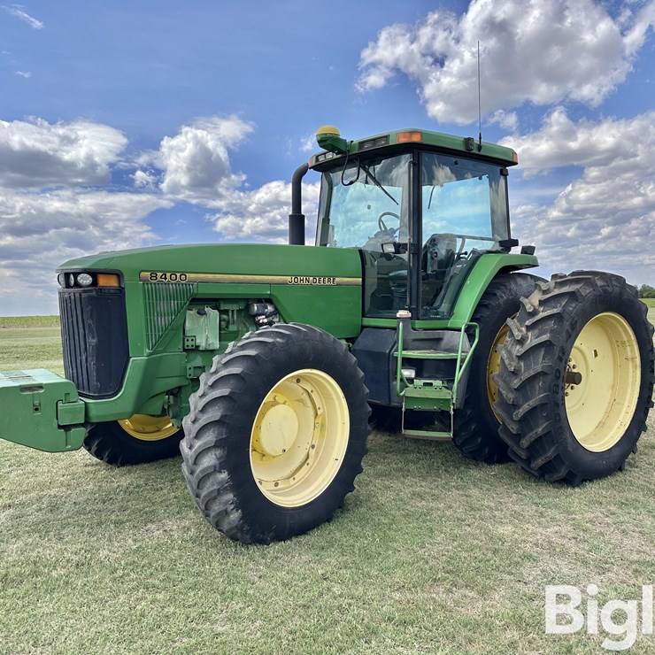 1995 JOHN DEERE 8400