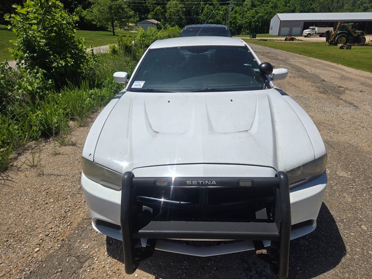 #24339-•-2014-dodge-charger-passenger-car-image-15