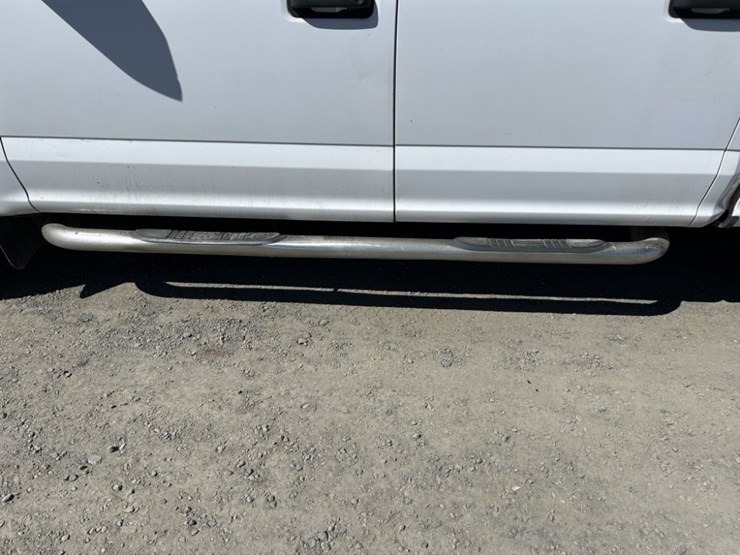 2016-ford-f150-xl-image-30