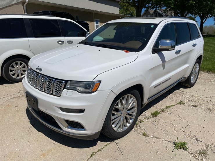 2018-jeep-grand-cherokee-image-1