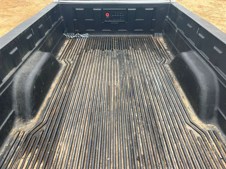 2001-chevrolet-silverado-1500-image-13