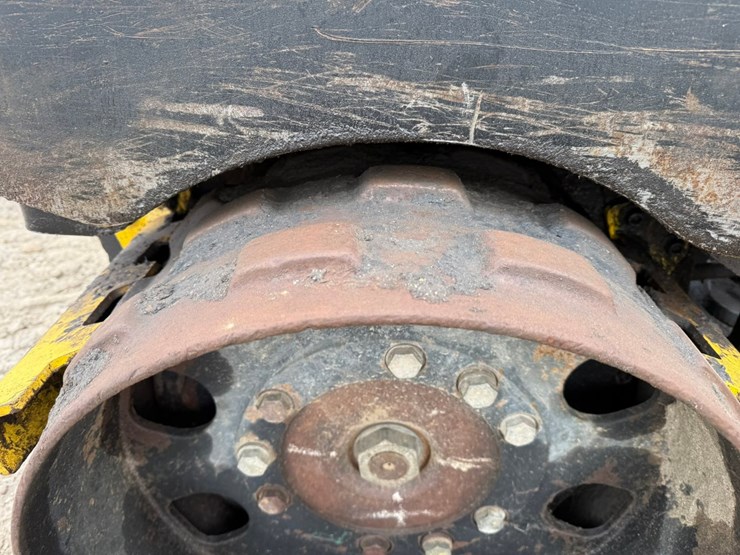#3922-•-wacker-neuson-roller-compactor-image-26