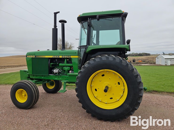 1983-john-deere-4250-image-8