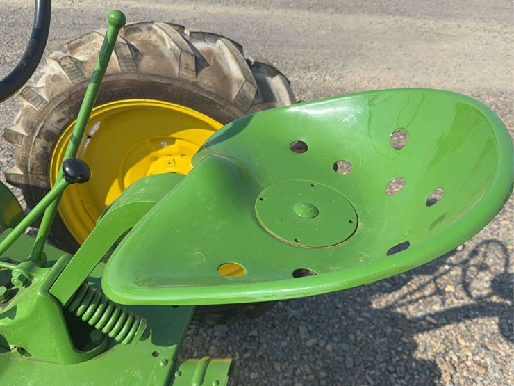 john-deere-h-image-39