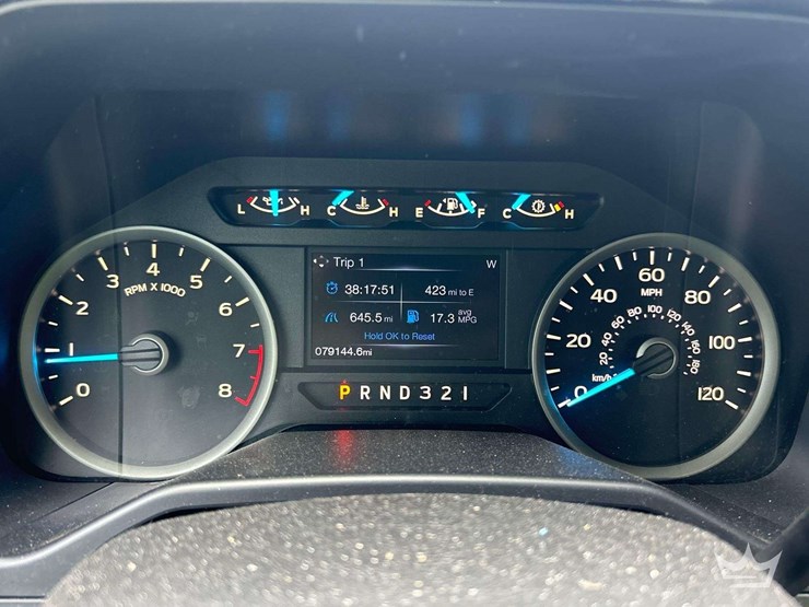 2017-ford-f150-image-25