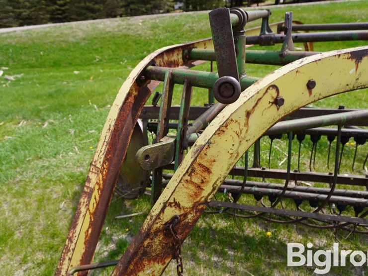 john-deere-896-image-17