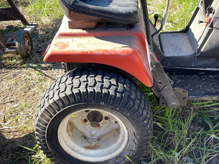 #6956-•-simplicity-riding-lawn-mower-image-33