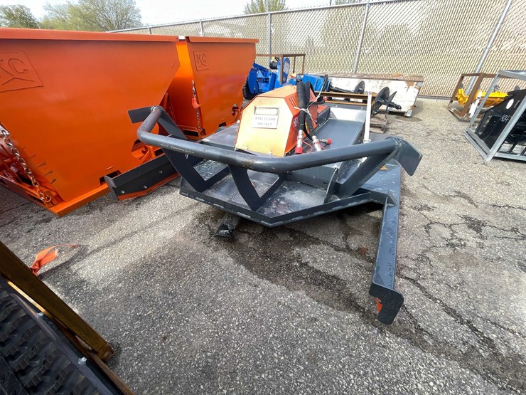 #9041-•-unused-handy-78"-heavy-duty-skid-steer-brush-cutter-(o11)-image-3