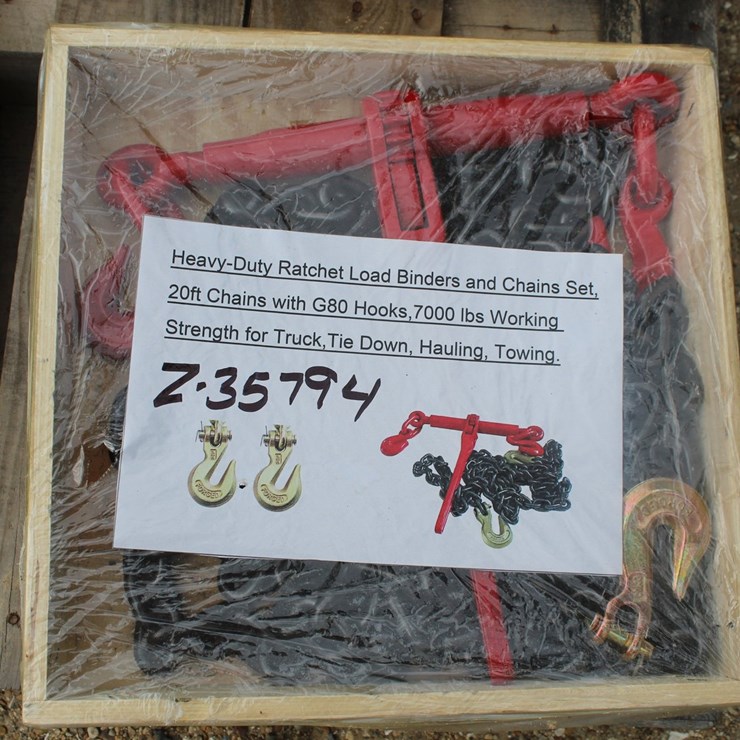 #5173 • BOX OF HEAVY DUTY RATCHET LOAD BINDERS AND 20FT CHAINS WITH GTO HOOKS