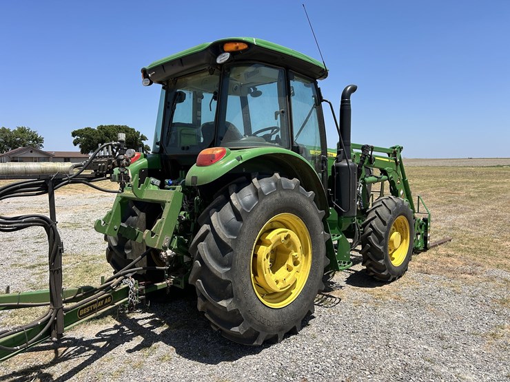 2024-john-deere-5090e-image-4