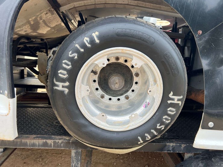 racecar-package-(dirt-late-model)-image-20