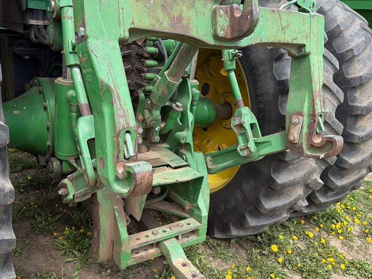 john-deere-8320-image-9