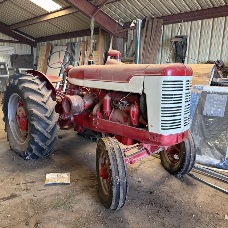 Farmall McCormick W6 Tractor