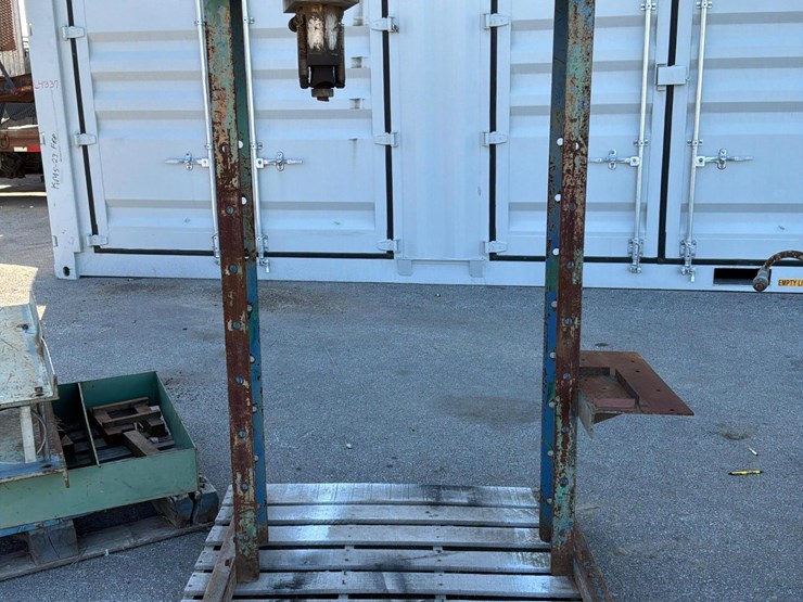 massey-ferguson-730-image-13