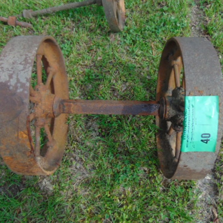 3.5" X 18" STEEL WHEELS ON 22" AXLE