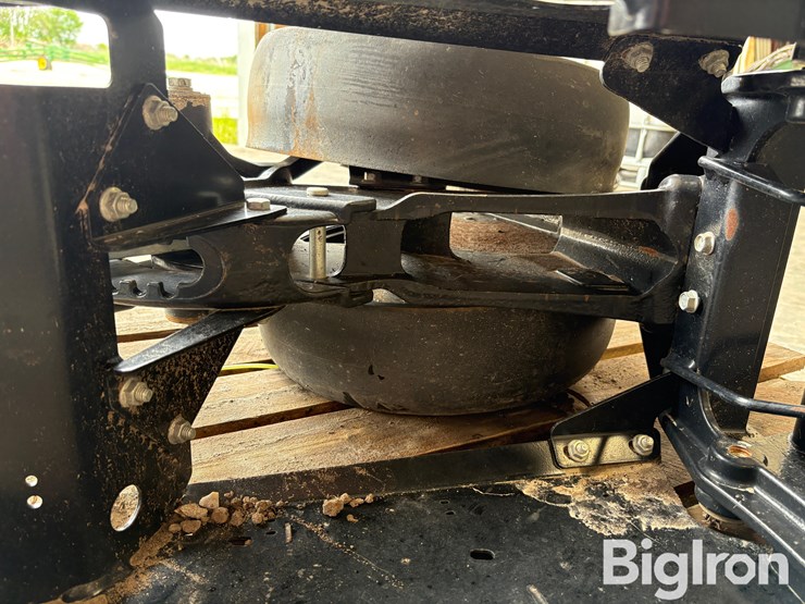 kinze-4900-image-20