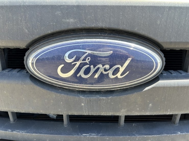 2016-ford-f350-sd-image-9