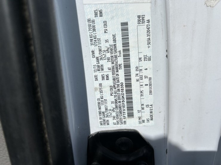 2016-ford-f150-xl-image-45