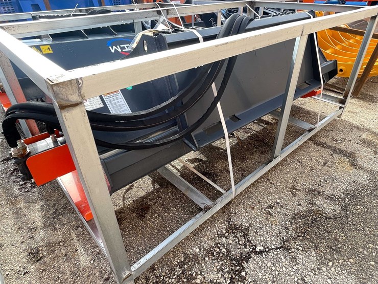 #9029-•-unused-wig-72"-bi-directional-skid-steer-rototiller-(o12)-image-5