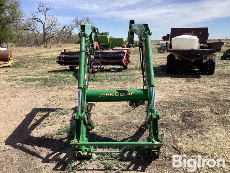 2014-john-deere-h360-image-2